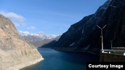 This dam on the Naryn River overlooks the Toktogul Reservoir, one of the country's main deposits of fresh water and a crucial source of hydropower. 