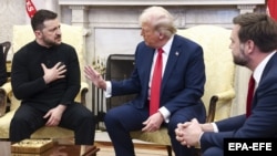 Ukrainian President Volodymyr Zelenskyy (L), U.S. President Donald Trump and U.S. Vice President JD Vance (R) during a meeting in the Oval Office of the White House. Washington, February 28, 2025